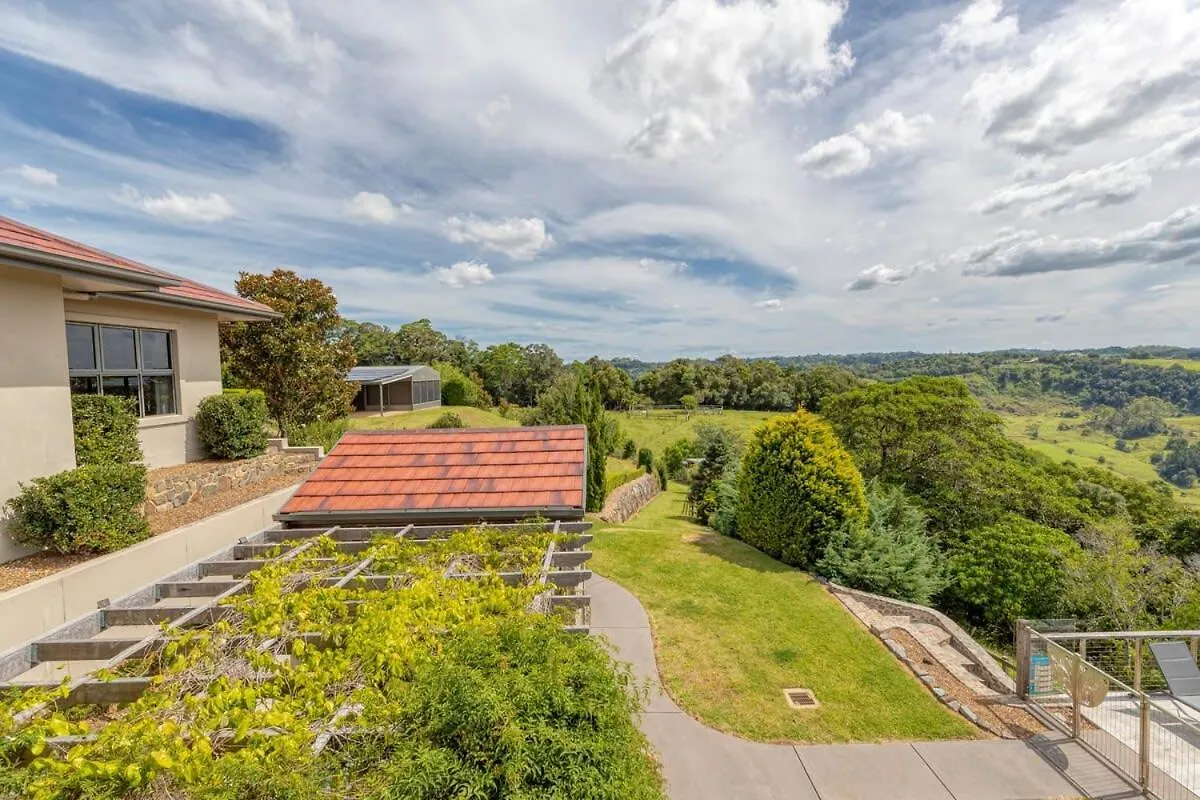 New Tranquil Hinterland Retreat Stunning Views Villa Balmoral Ridge Australia